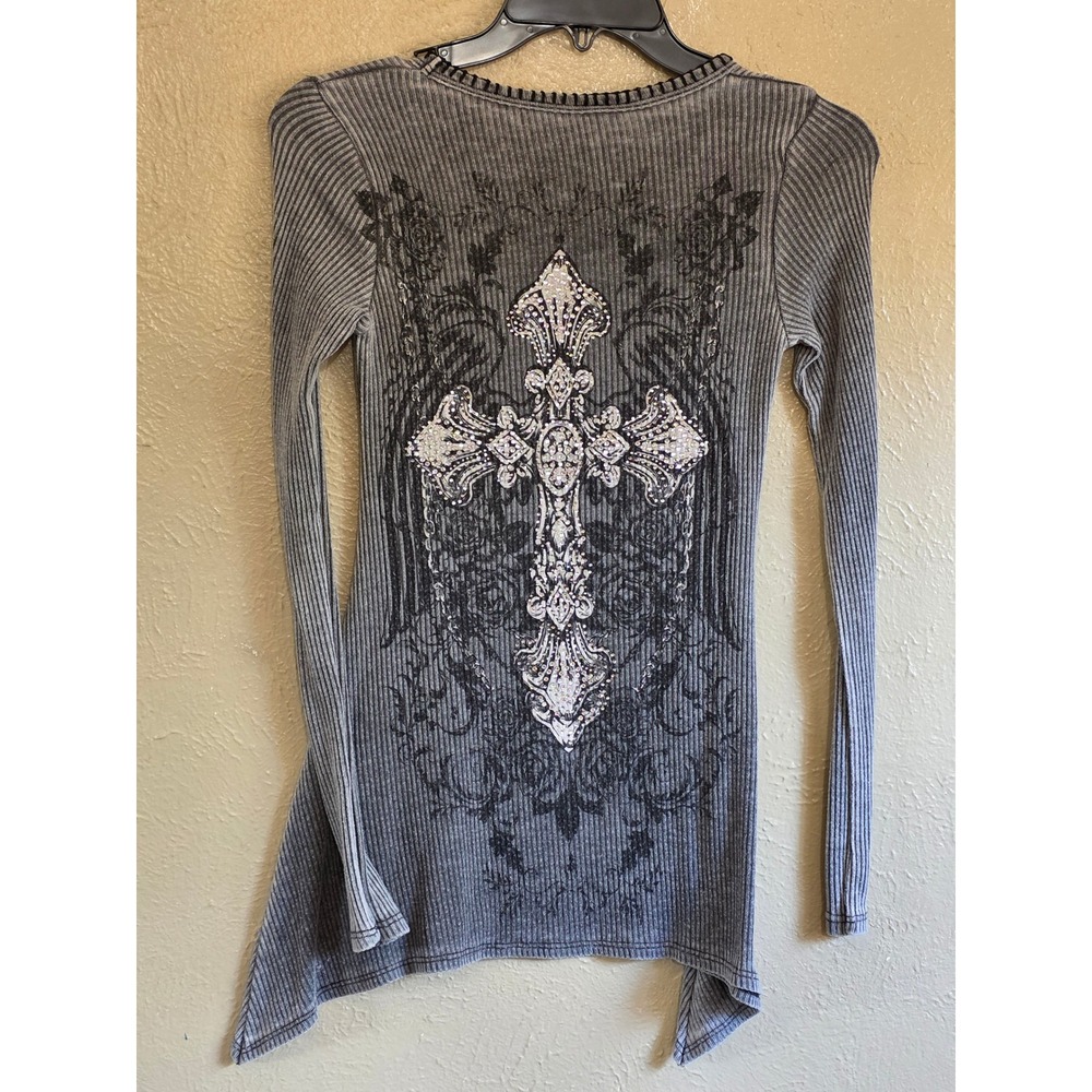Vocal Grey Mineral Wash Rhinestone Cross Sharkbite Long Sleeve Top Small light - Picture 9 of 9